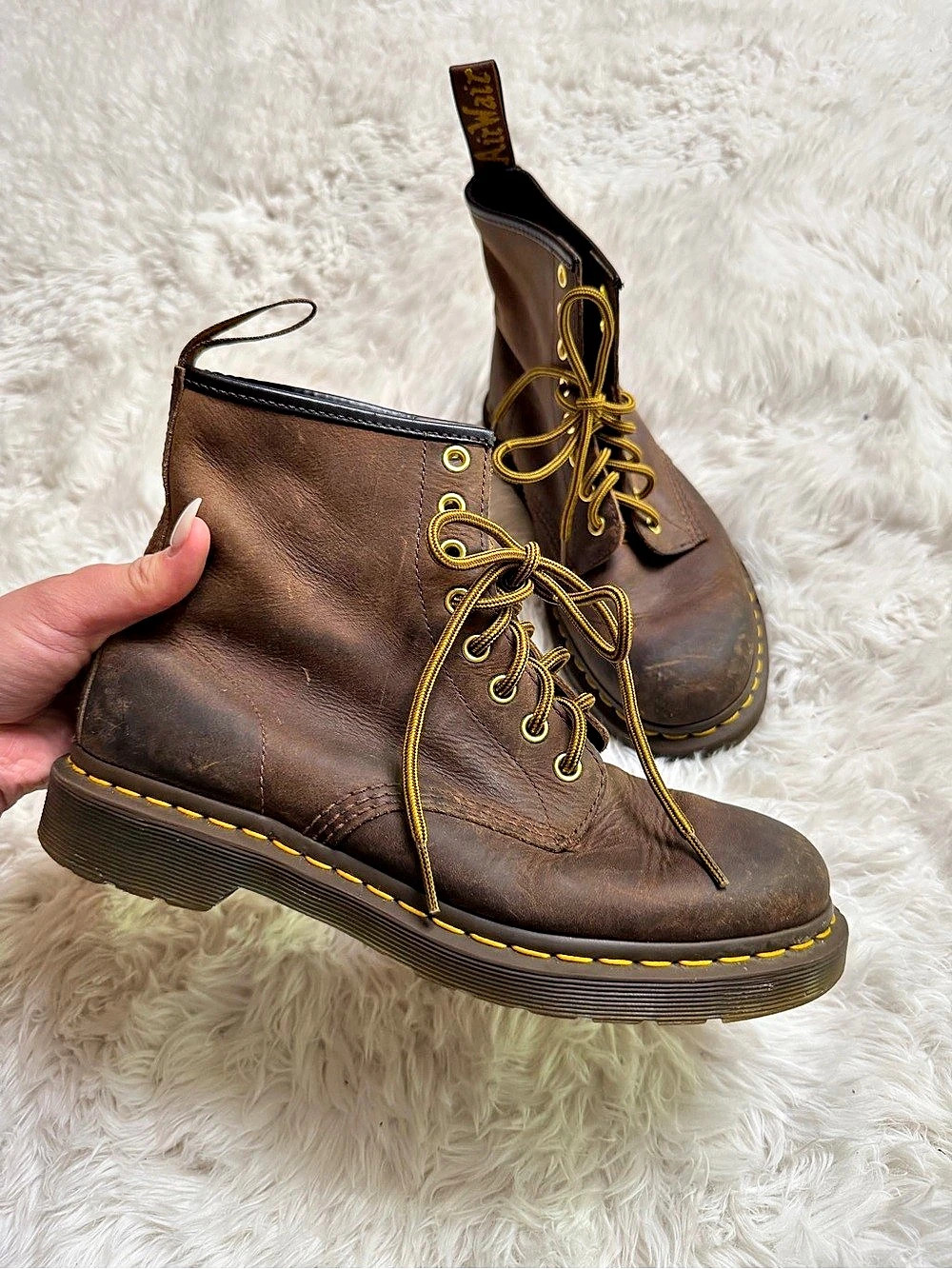 Dr. Martens 1460 Brown Leather Combat Boots US 9 women 7 men